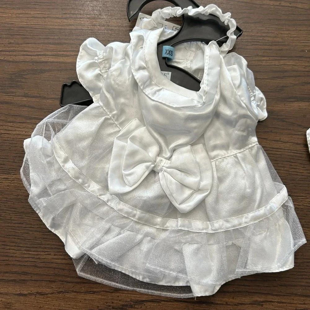 Dog Wedding Dress Size XXS Yappily Ever‎ After Attached Veil